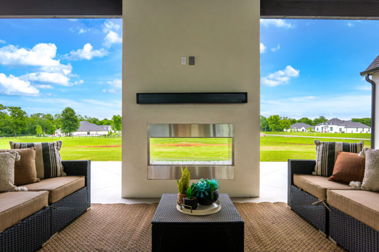 ParadeExterior16