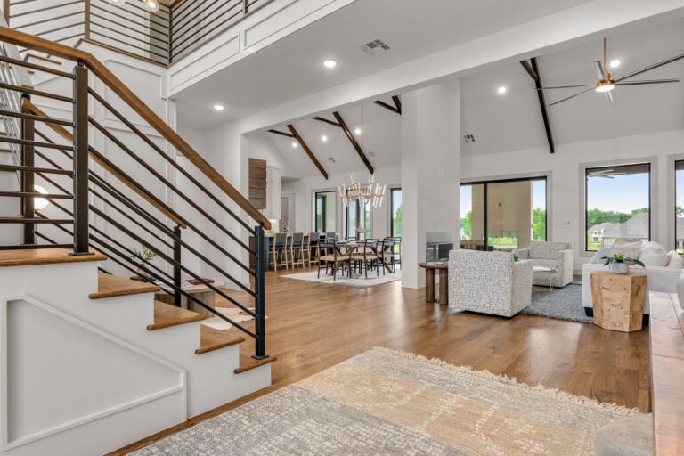 ParadeInterior2