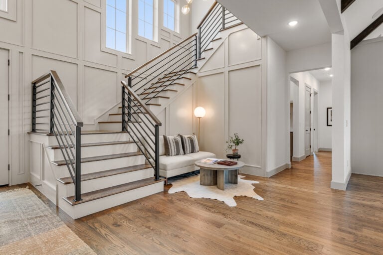 ParadeInterior4