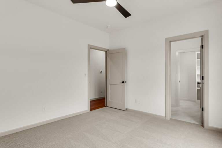ParadeInterior64