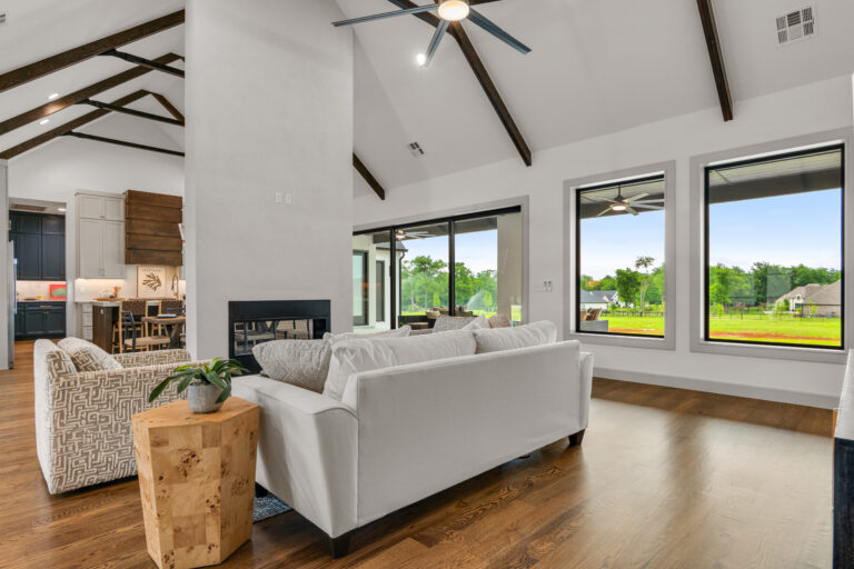 ParadeInterior9